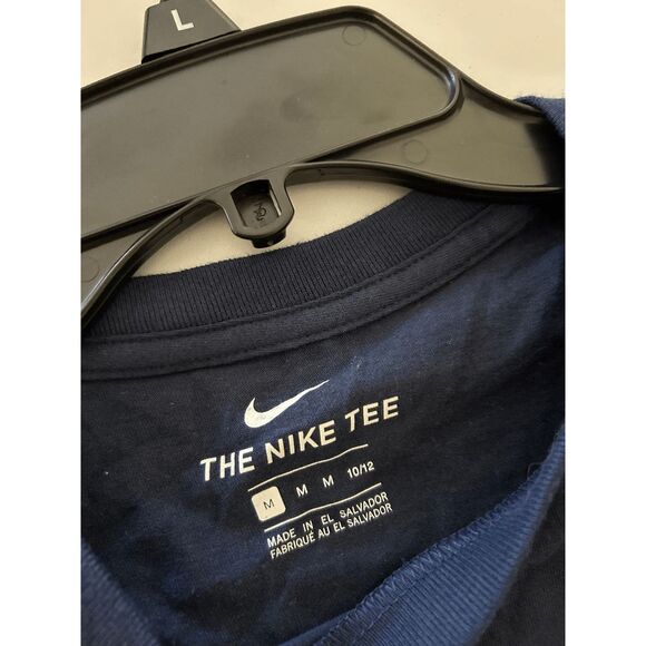 Nike Youth Tennessee Football Titans Local Back College Navy T-Shirt M (10-12) - Picture 5 of 10